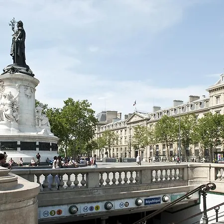 Studio Marais Belle Epoque Apartment Paris